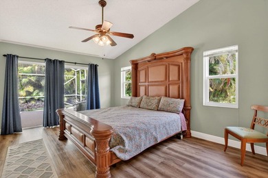 Welcome to this charming three-bedroom, two-bathroom - photo 33