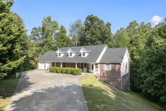 Norris Lake Home For Sale in Rocky Top Tennessee
