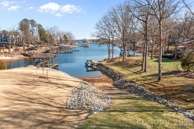 Discover the perfect blend of livable luxury at this exceptional - photo 11