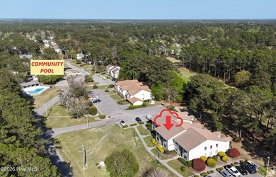 Welcome to easy coastal living in this beautifully updated - photo 2