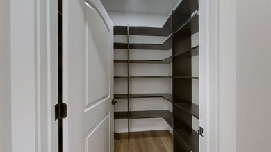 Stunning brand new construction in a beautiful area of Paris - photo 12
