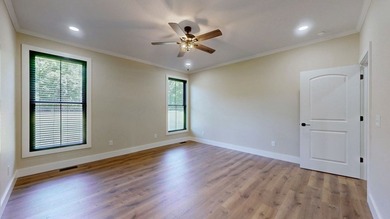 Stunning brand new construction in a beautiful area of Paris - photo 14