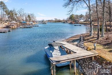 Discover the perfect blend of livable luxury at this exceptional - photo 47