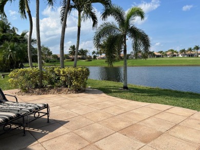 (private lake, pond, creek) Home For Sale in Boynton Beach Florida