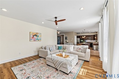 JUST LISTED in Magnolia Green! Offering 4,000+ square feet of - photo 16