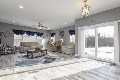Charming stairless Ranch condo, nestled in the Phantom Lakes - photo 17