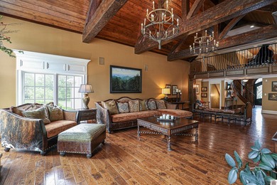 Private 9-acre estate in Western Kentucky offering luxury living - photo 17
