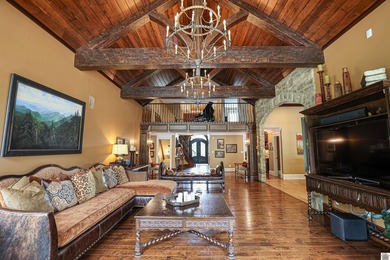 Private 9-acre estate in Western Kentucky offering luxury living - photo 18