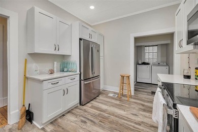 Historic 4-Unit Gem in Brunswick's Beloved Old Town District! - photo 19