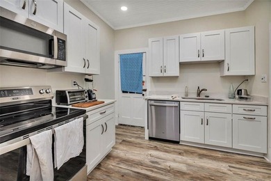 Historic 4-Unit Gem in Brunswick's Beloved Old Town District! - photo 21