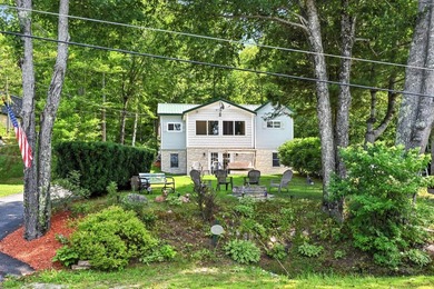 Year-Round Waterfront Cottage on Worthley Pond Tucked along the - photo 2