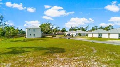 Calling all builders and investors! This prime piece of land is - photo 3