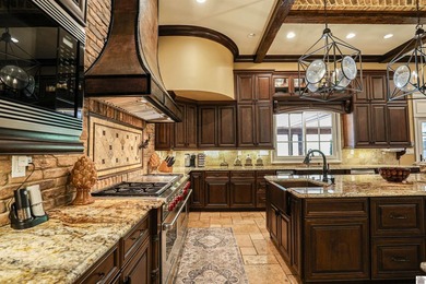 Private 9-acre estate in Western Kentucky offering luxury living - photo 23