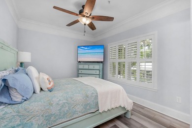 Welcome to an exceptional waterfront residence in the heart of - photo 24