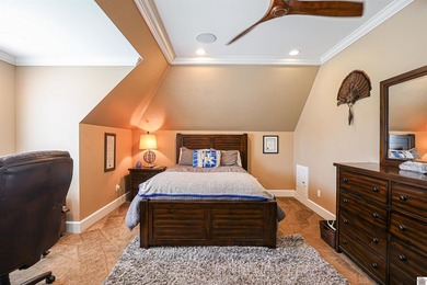 Private 9-acre estate in Western Kentucky offering luxury living - photo 37