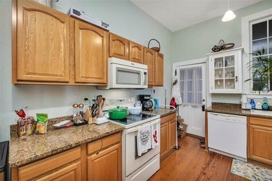 Historic 4-Unit Gem in Brunswick's Beloved Old Town District! - photo 44