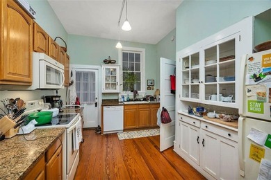 Historic 4-Unit Gem in Brunswick's Beloved Old Town District! - photo 45