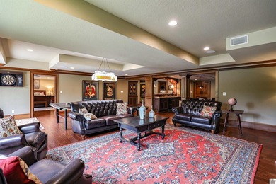 Private 9-acre estate in Western Kentucky offering luxury living - photo 46