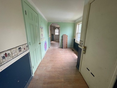 POTENTIAL! This property needs some TLC but has recently had - photo 7