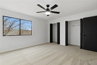 Newley Renovated Throughout!!!! Welcome to this stunning 4 - photo 12