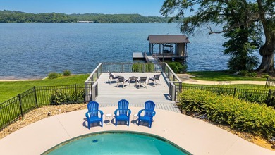 Established on the deep, glistening waters of Chickamauga Lake - photo 12