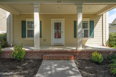 Welcome to this beautiful 4 bedroom, 3 bath standalone in the - photo 13