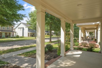Welcome to this beautiful 4 bedroom, 3 bath standalone in the - photo 15