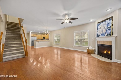 Welcome to this beautiful 4 bedroom, 3 bath standalone in the - photo 19
