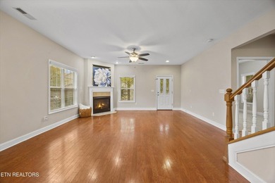 Welcome to this beautiful 4 bedroom, 3 bath standalone in the - photo 21
