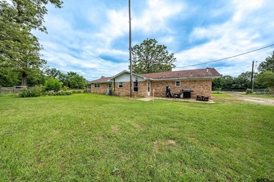 Escape the city life to the tranquility of East Texas with this - photo 22