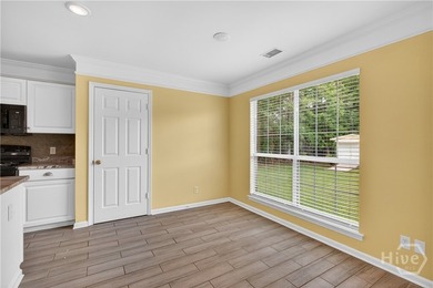 Welcome to 136 Summer Winds Drive, a beautifully refreshed - photo 31