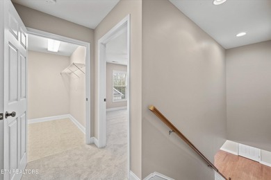 Welcome to this beautiful 4 bedroom, 3 bath standalone in the - photo 33