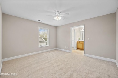 Welcome to this beautiful 4 bedroom, 3 bath standalone in the - photo 34
