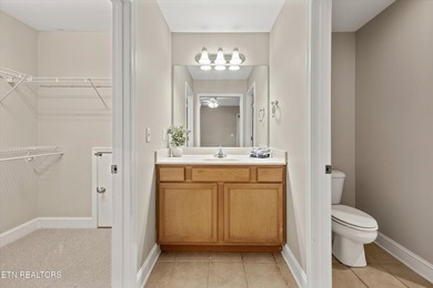 Welcome to this beautiful 4 bedroom, 3 bath standalone in the - photo 35