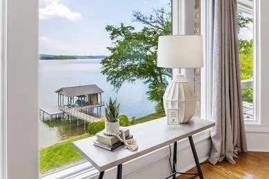 Established on the deep, glistening waters of Chickamauga Lake - photo 38