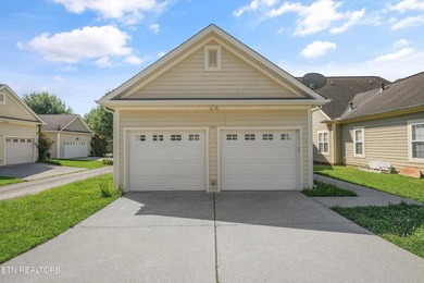 Welcome to this beautiful 4 bedroom, 3 bath standalone in the - photo 39
