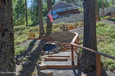 Over 200 feet of Hayden Lake frontage on the coveted close side - photo 14