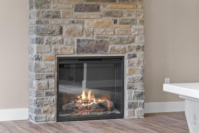 Santa's taking a break & hitting the green @ 409 Silverwood