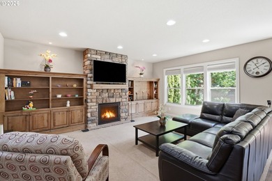 Welcome home to this stunning 5-bedroom plus den home - photo 7