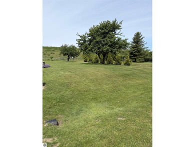 Nice buildable lot at the end of a cul-de-sac in Applewood - photo 12
