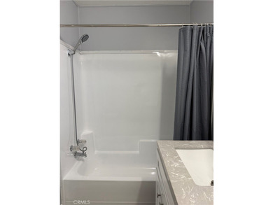 Newly Updated Spacious, 2 bedroom, 2 bath Home is located just - photo 19