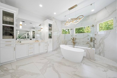 Experience the perfect blend of luxury, privacy, and modern - photo 20