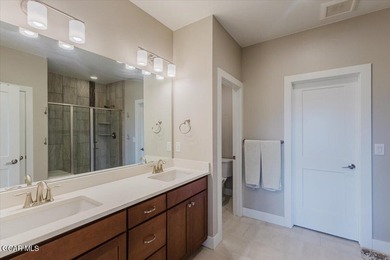 Welcome home to your fully furnished mountain escape located on - photo 26