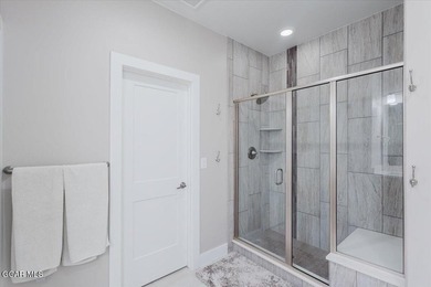 Welcome home to your fully furnished mountain escape located on - photo 27