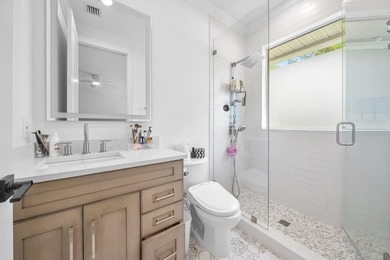 Experience the perfect blend of luxury, privacy, and modern - photo 29