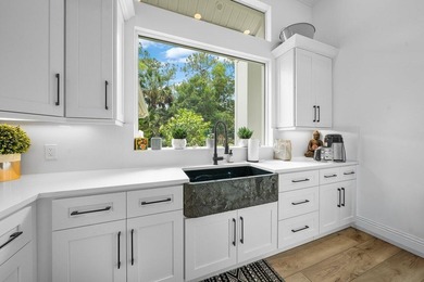 Experience the perfect blend of luxury, privacy, and modern - photo 32