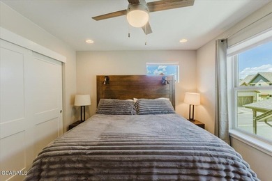 Welcome home to your fully furnished mountain escape located on - photo 39
