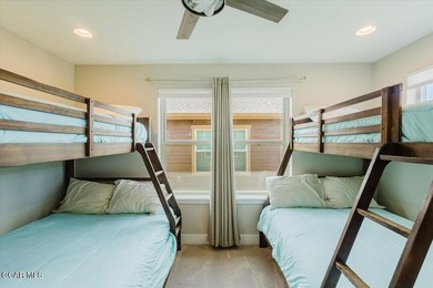 Welcome home to your fully furnished mountain escape located on - photo 43