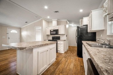 (Ver abajo para espanol) Discover your family's perfect home in - photo 1