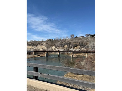 Discover a unique commercial opportunity along the Gunnison - photo 3
